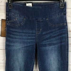Rock & Republic Fever Pull On Straight Or Cuffed